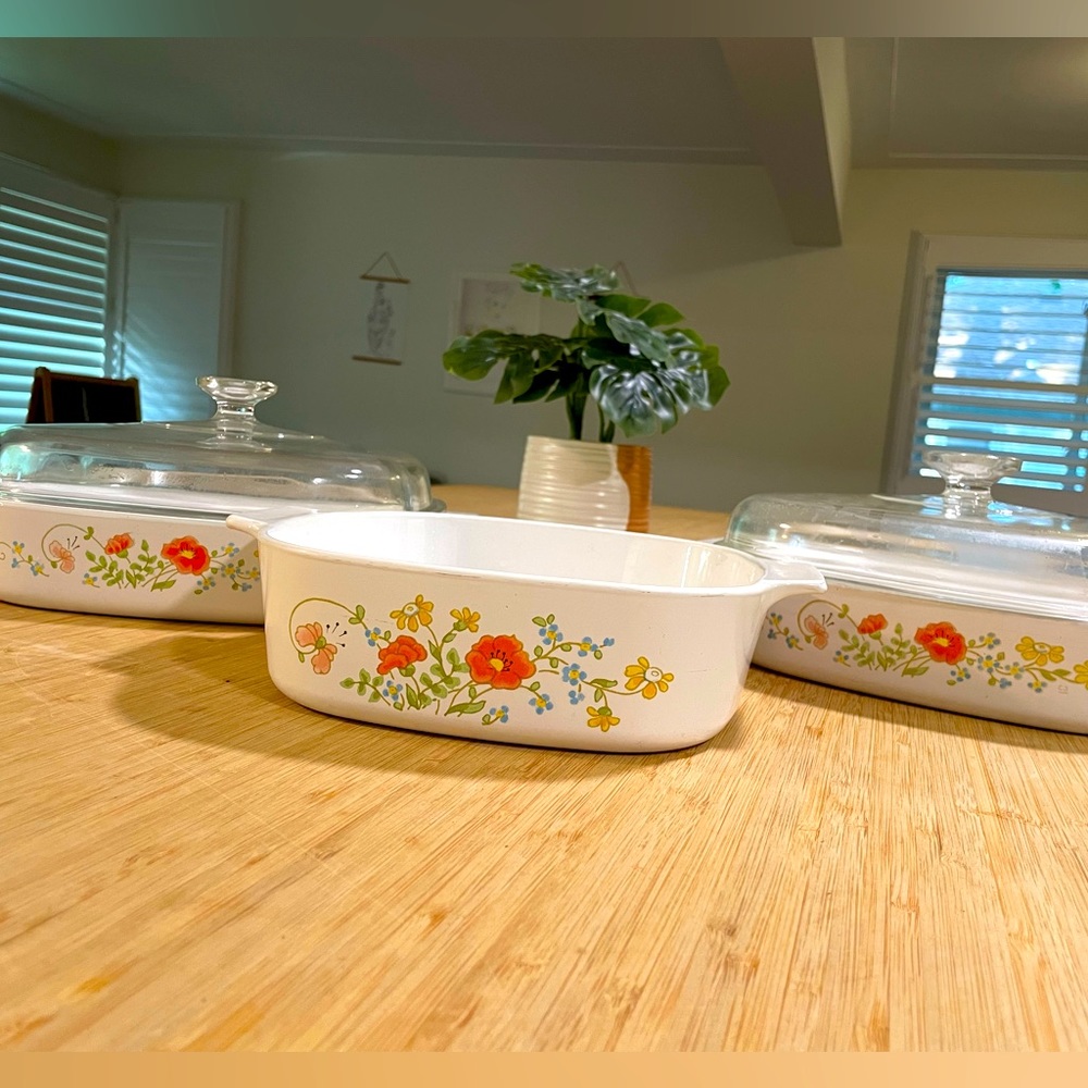 Vintage Corning Ware set